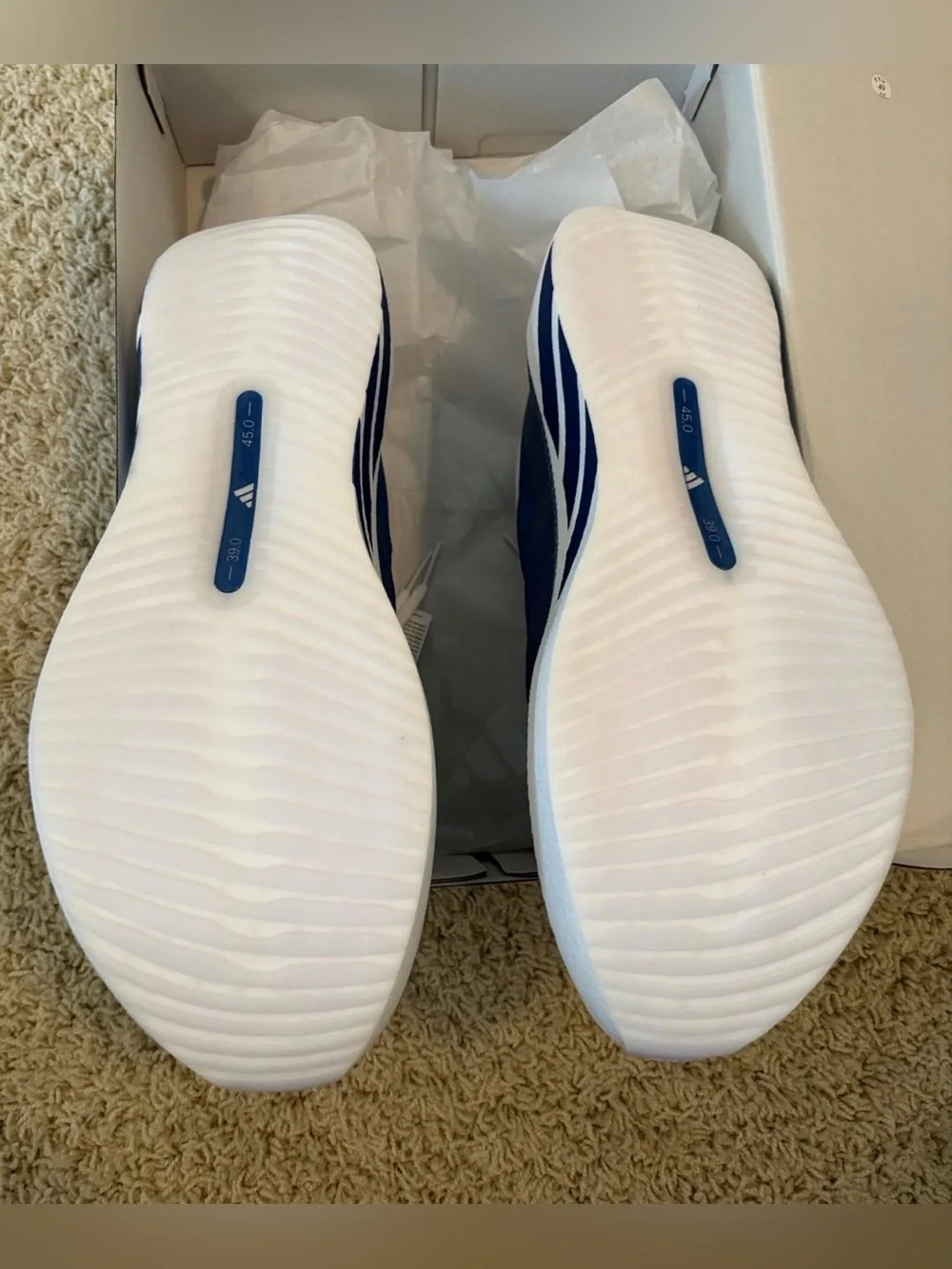 adidas Hyperboost Edge M Running Shoes